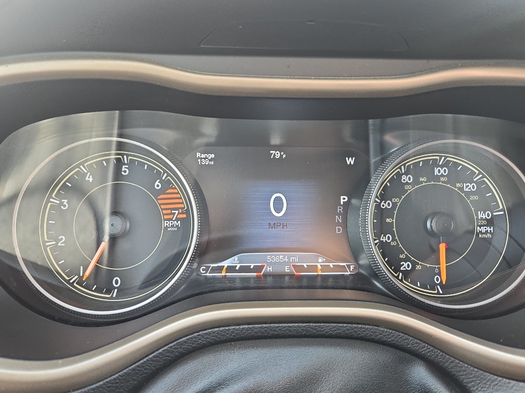 Used 2017 Jeep Cherokee Limited AWD/4WD image 20