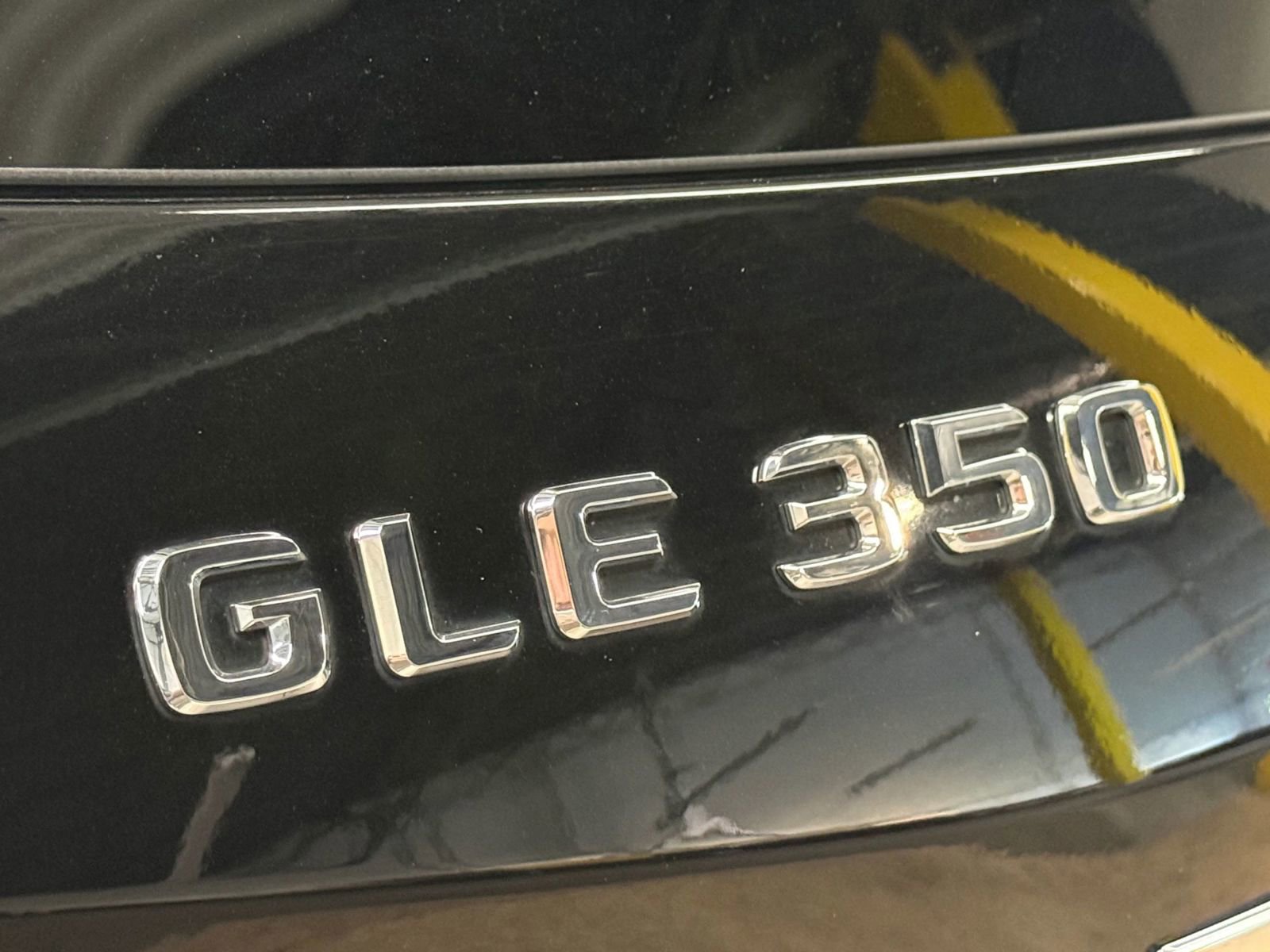 Used 2016 Mercedes-Benz GLE 350 w/ Premium Package image 13