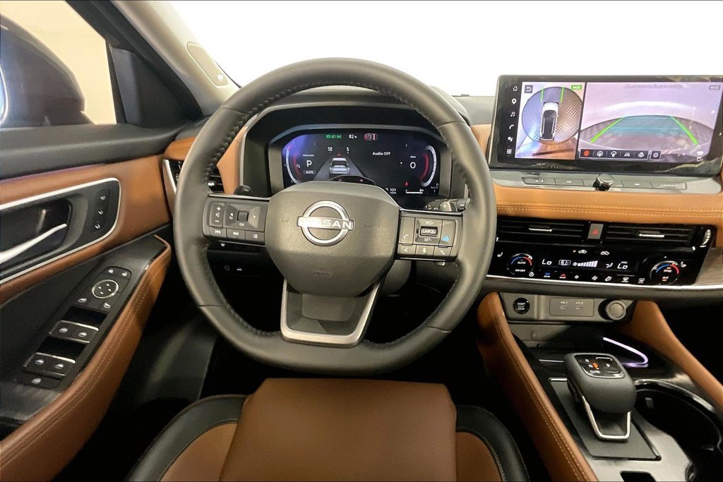 Used 2026 Nissan Rogue Platinum w/ Tech Package AWD/4WD image 6