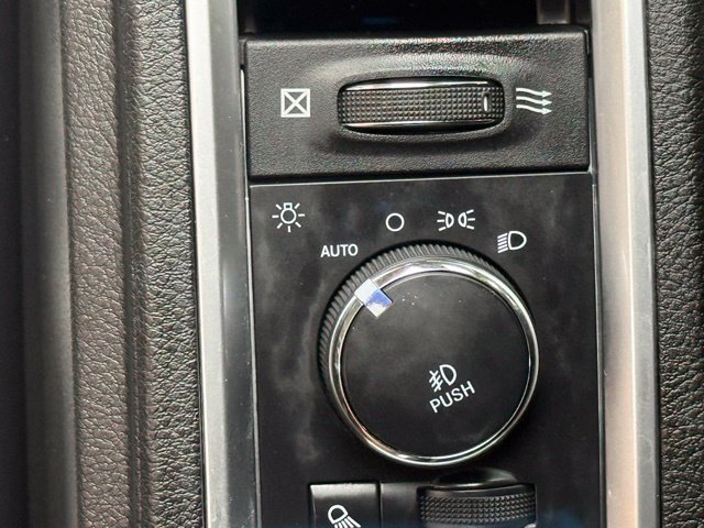 Used 2019 RAM 1500 Warlock AWD/4WD image 22