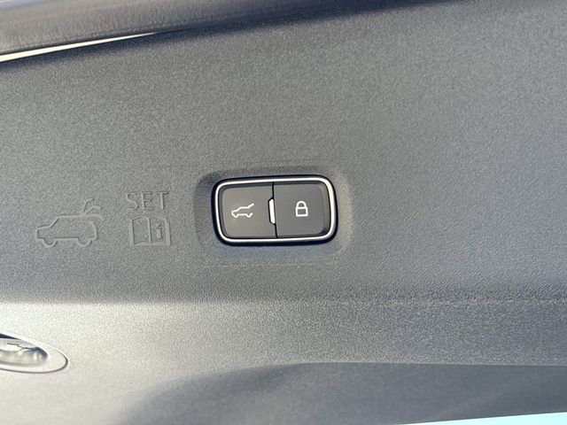 New 2025 Lincoln Navigator L Reserve image 12