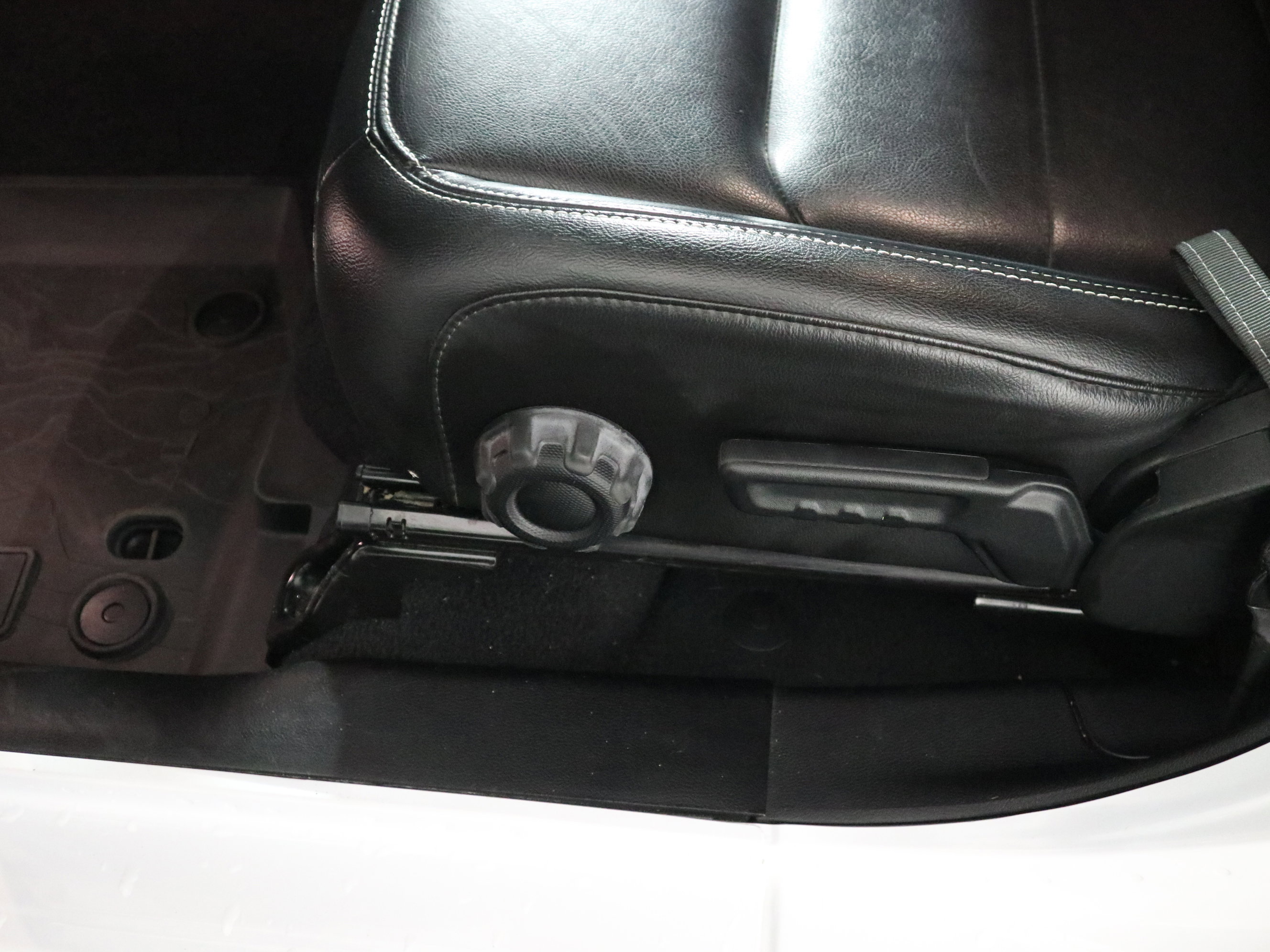 Used 2022 Jeep Gladiator Overland w/ Popular Equipment Package image 19