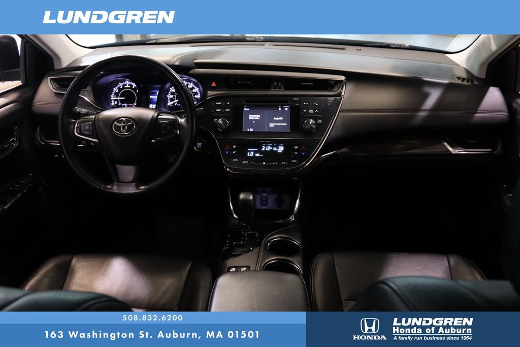 Used 2015 Toyota Avalon XLE FWD image 17