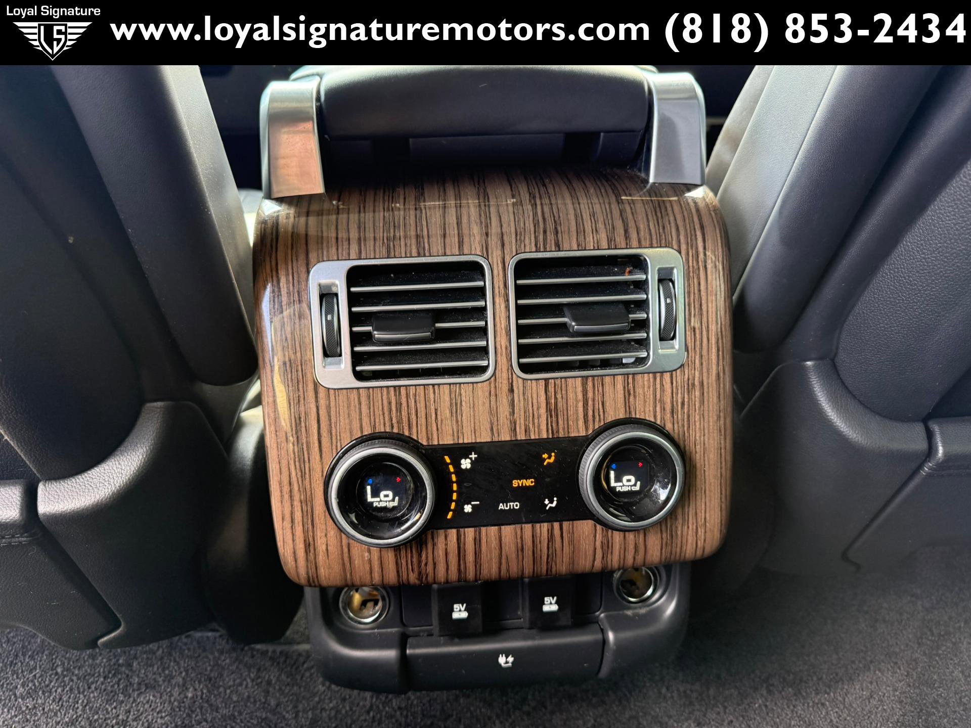 Used 2018 Land Rover Range Rover Supercharged AWD/4WD image 17