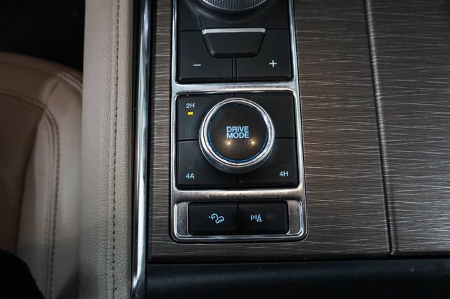 Used 2024 Ford Expedition Limited AWD/4WD image 21