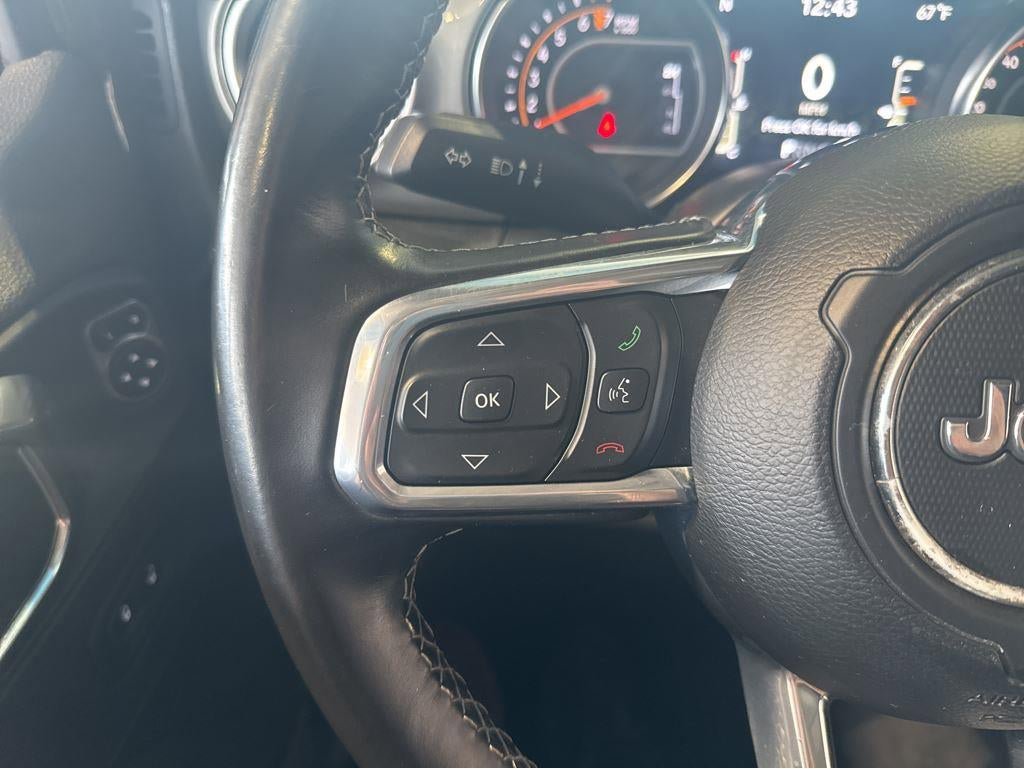 Used 2021 Jeep Wrangler Unlimited Sahara w/ Uconnect 4C Nav & Sound Group AWD/4WD image 19