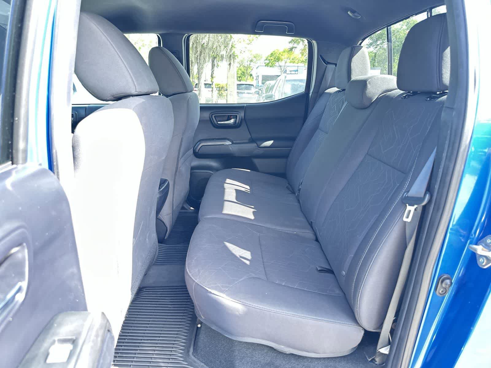 Used 2017 Toyota Tacoma TRD Sport w/ Tow Package image 15