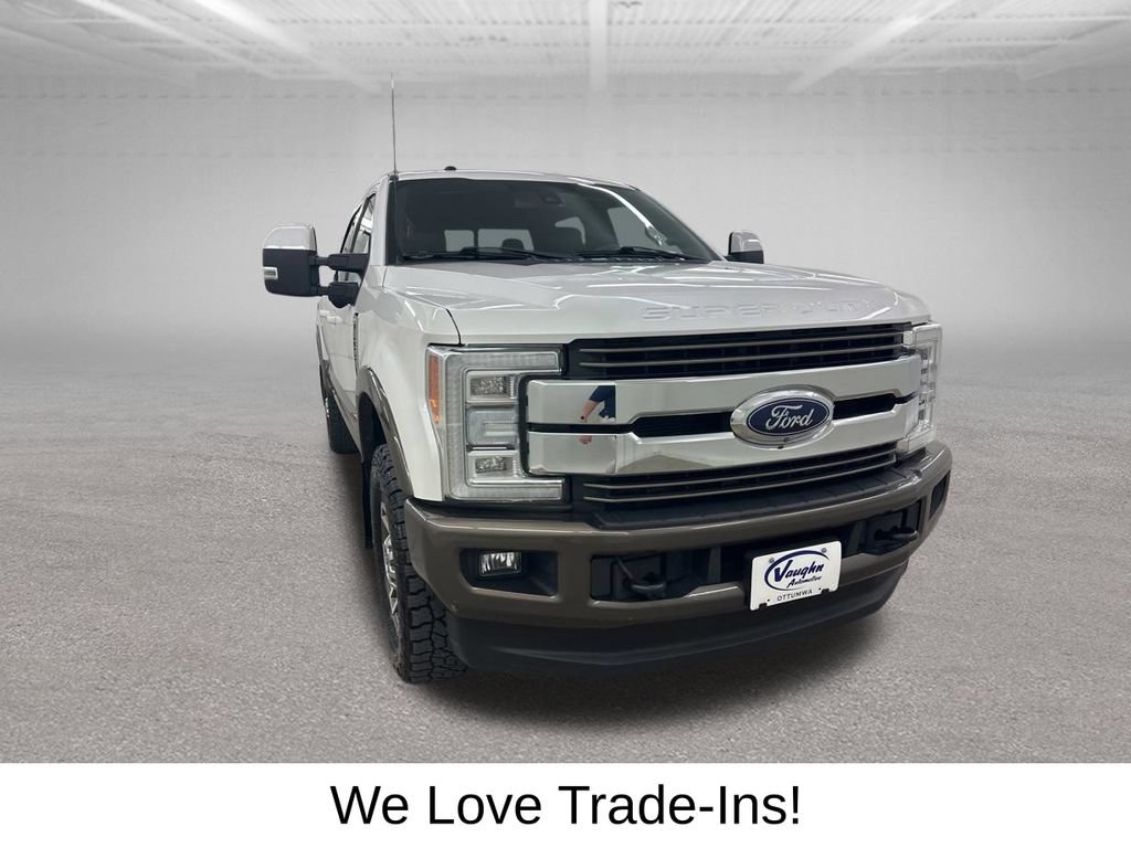 Used 2017 Ford F350 King Ranch w/ King Ranch Ultimate Package AWD/4WD image 3