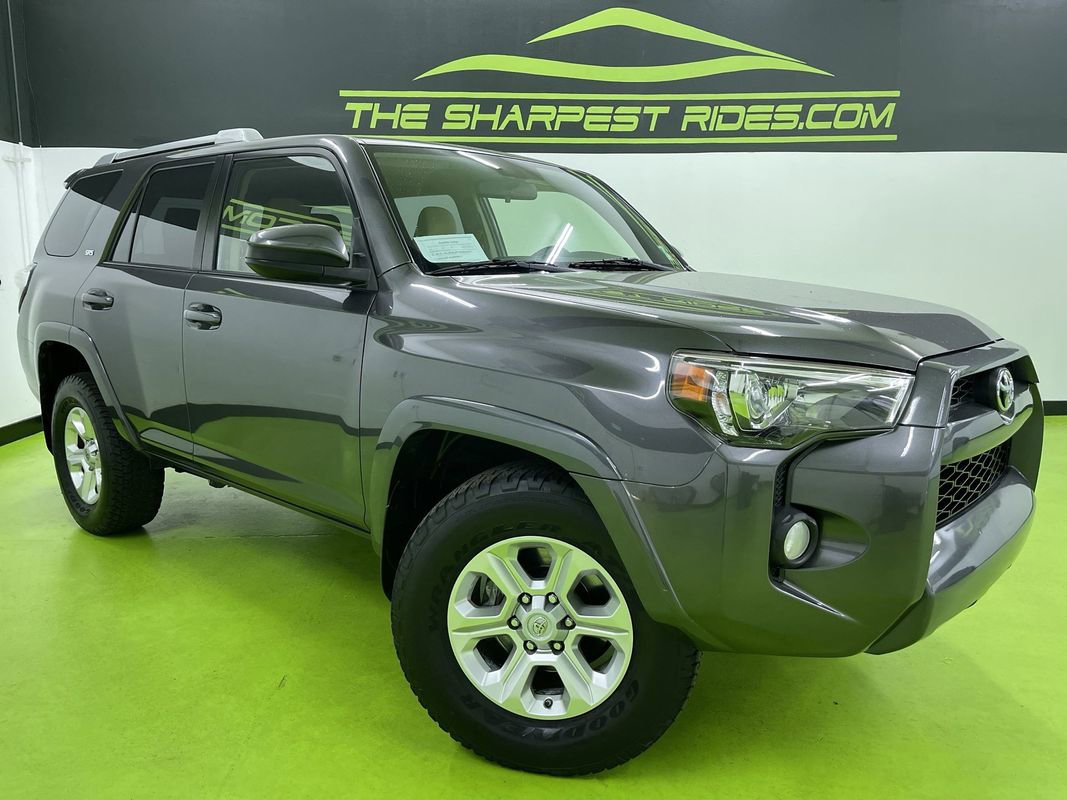 Used 2016 Toyota 4Runner SR5 image 1