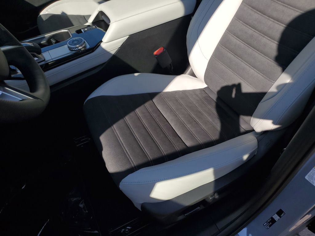 New 2026 Mitsubishi Outlander SE image 22