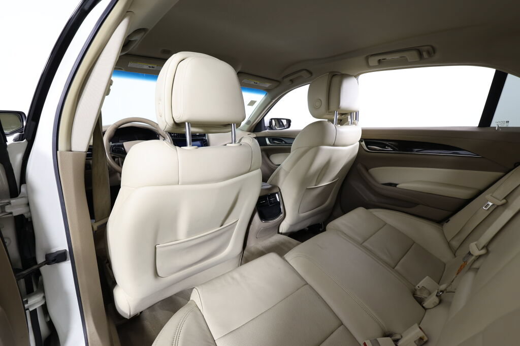 Used 2014 Cadillac CTS Luxury RWD image 14