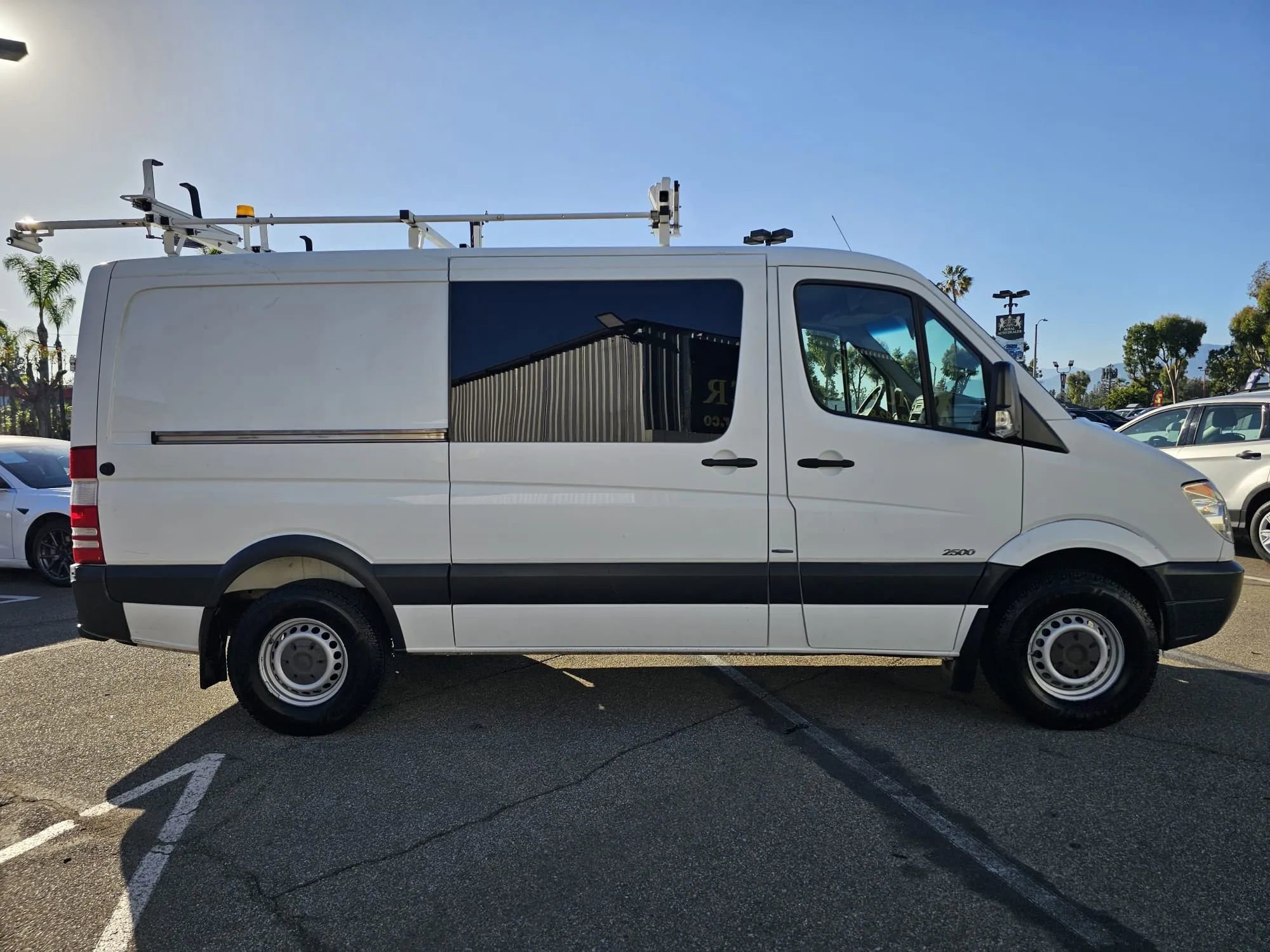 Used 2012 Mercedes-Benz Sprinter 2500 w/ Additional Battery Pkg image 4