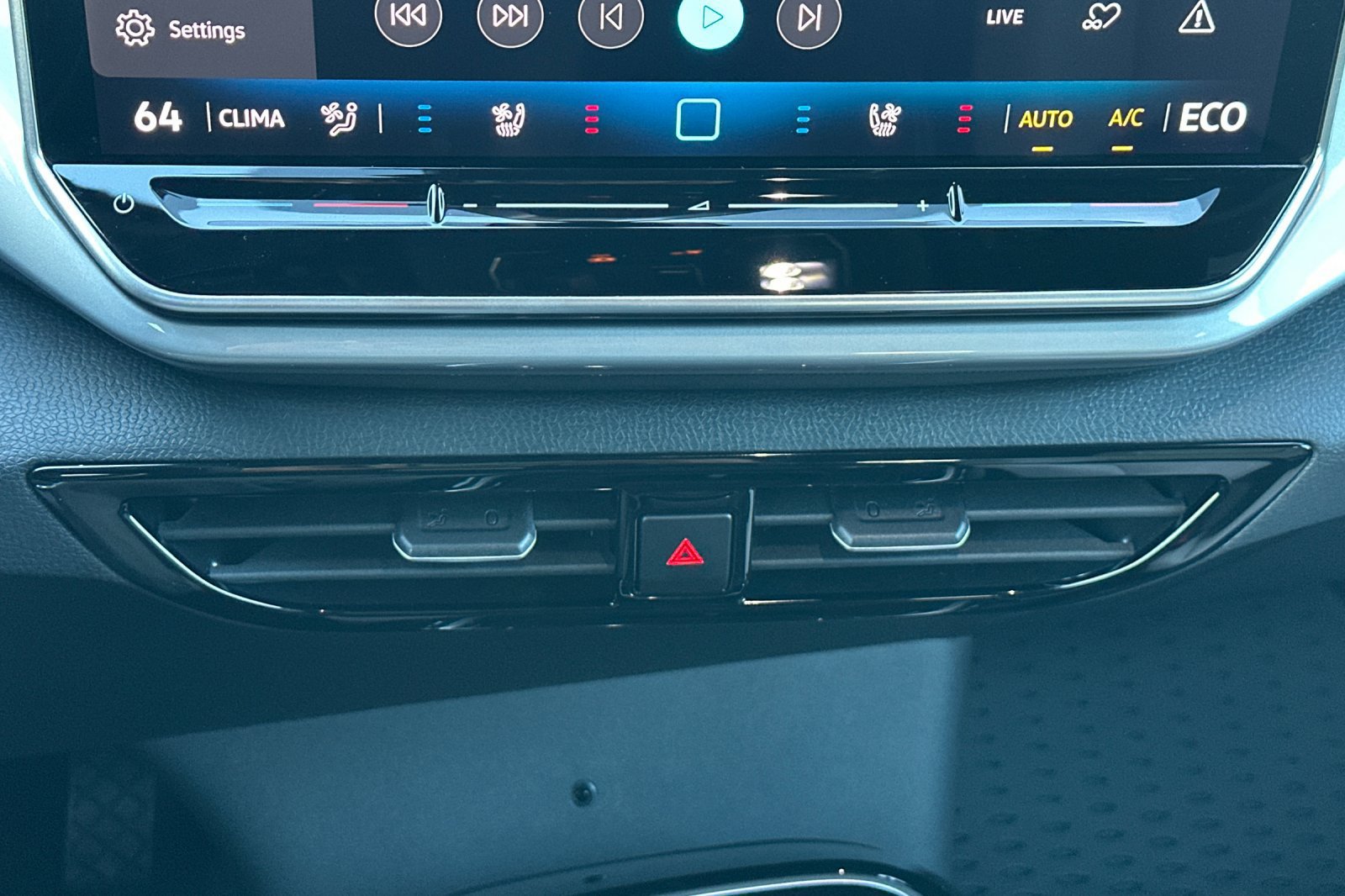 New 2026 Volkswagen ID.4 Pro S RWD image 19