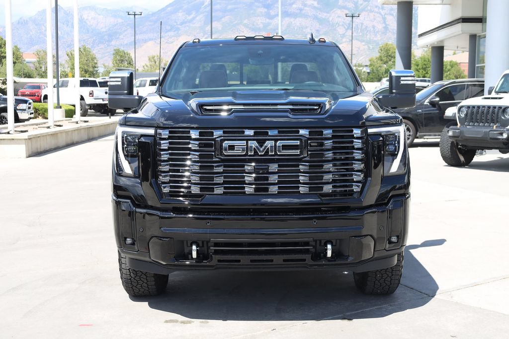 New 2026 GMC Sierra 3500 Denali Ultimate AWD/4WD image 9