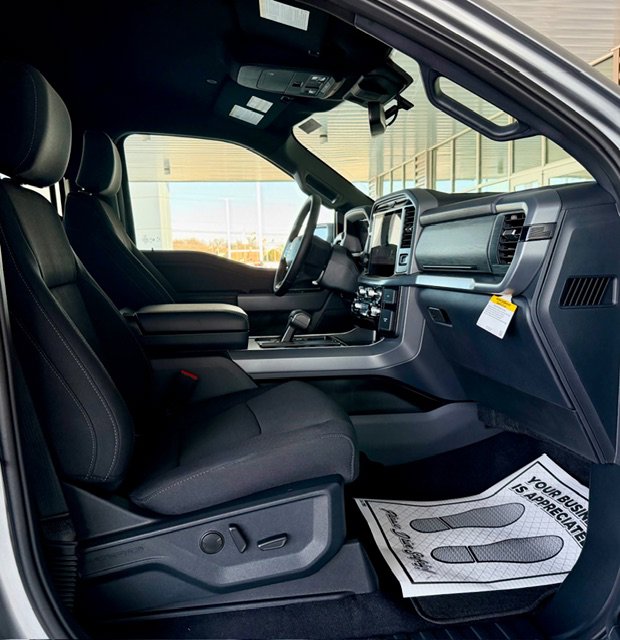 New 2025 Ford F150 XLT w/ Equipment Group 302A MID image 7
