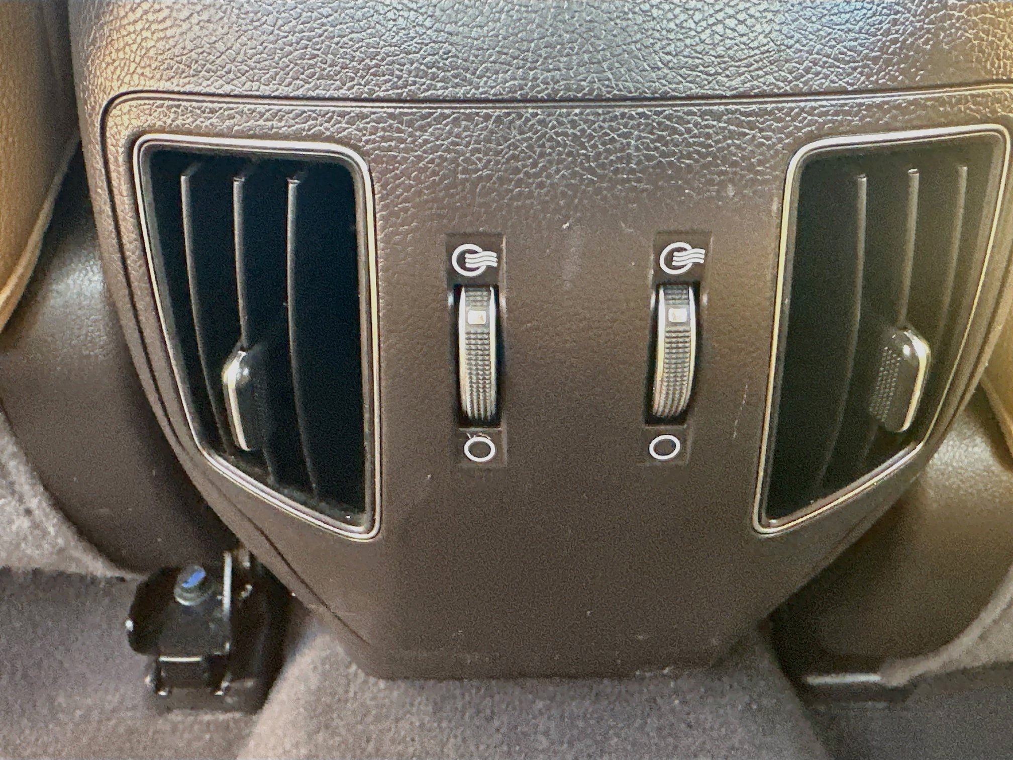 Used 2013 Hyundai Sonata Limited FWD image 26