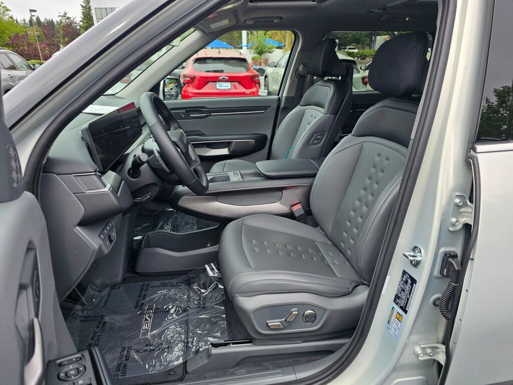 Certified 2024 Kia EV9 Wind AWD/4WD image 21