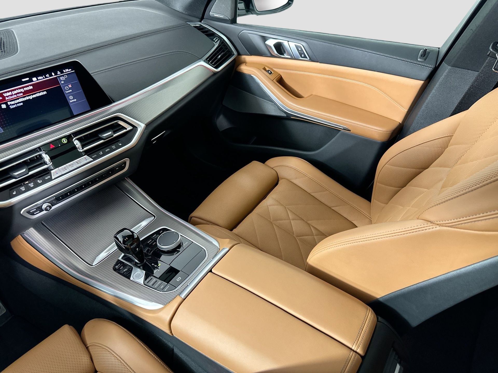 Used 2023 BMW X5 xDrive40i w/ M Sport Package image 25