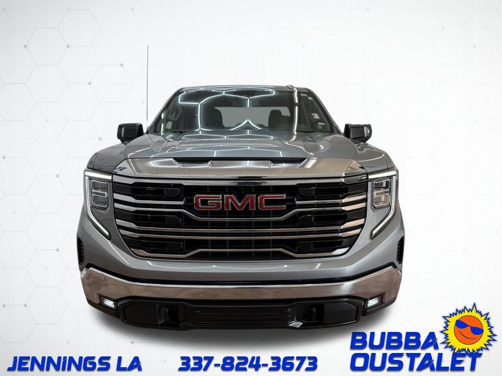 Used 2024 GMC Sierra 1500 SLT image 3