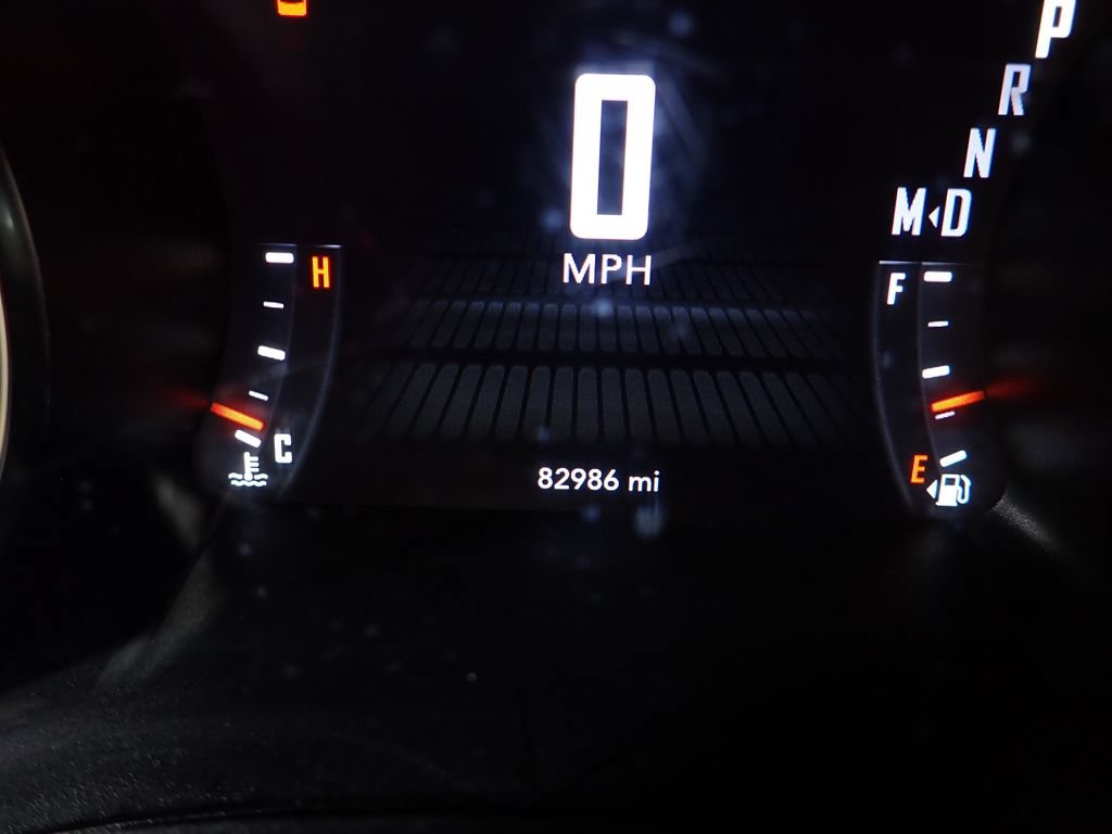 Used 2017 Dodge Challenger R/T w/ Cold Weather Group RWD image 40