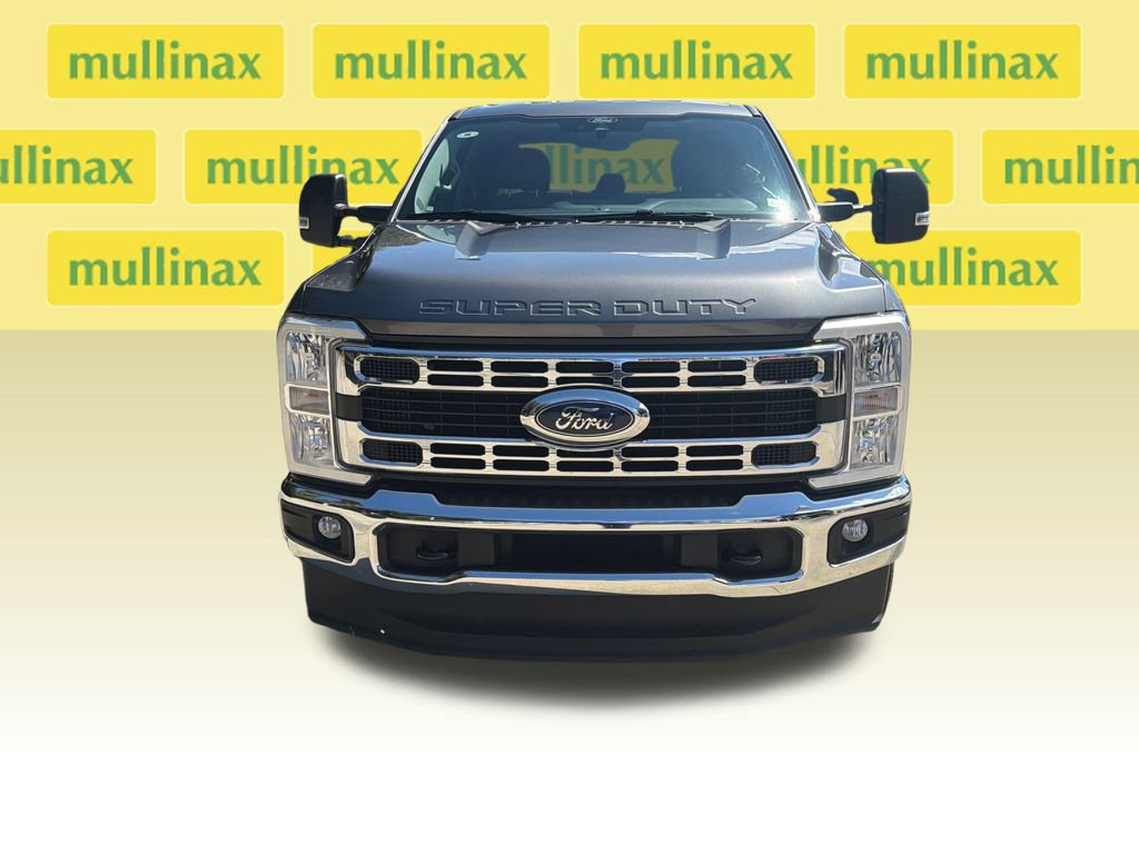 Used 2025 Ford F350 XLT AWD/4WD image 15