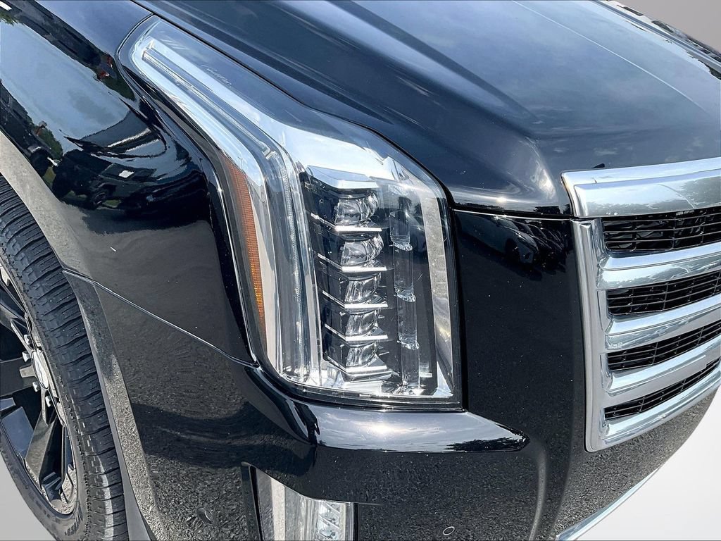 Used 2019 Cadillac Escalade Premium Luxury AWD/4WD image 30