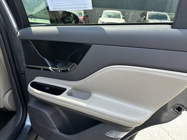 Certified 2023 Lincoln Corsair AWD w/ Equipment Group 101A image 40