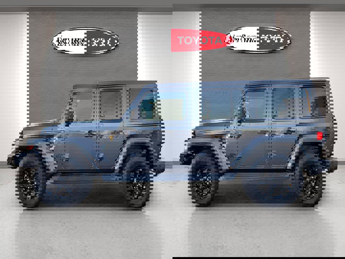Used 2021 Jeep Wrangler Unlimited Sahara image 10