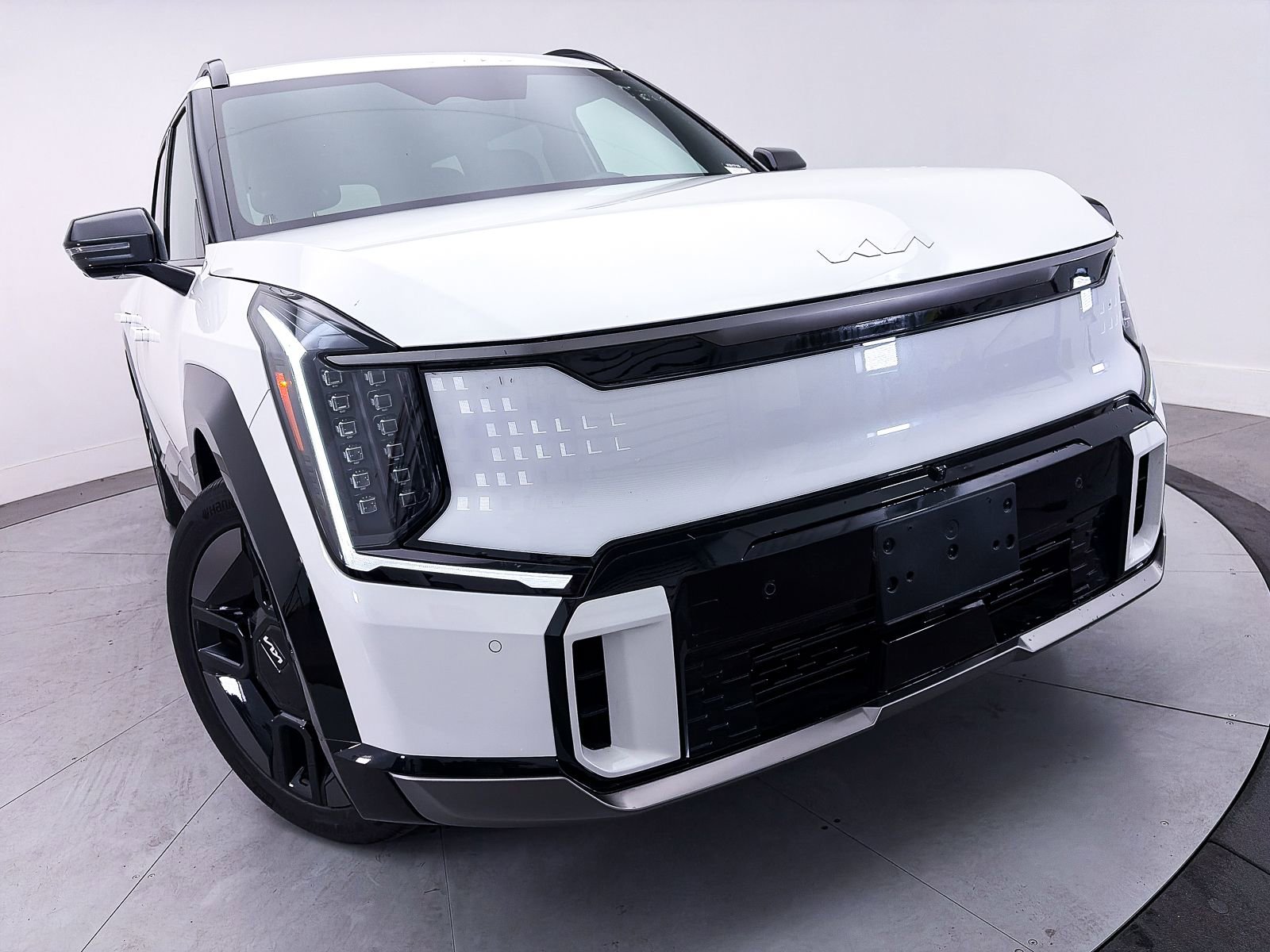 Used 2024 Kia EV9 GT-Line AWD/4WD image 10