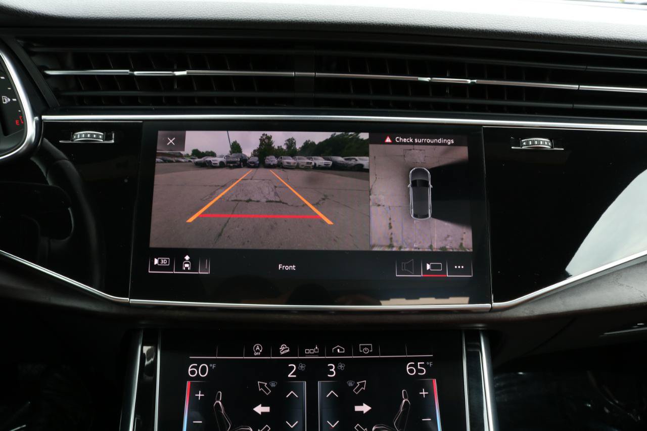 Used 2019 Audi Q8 Premium Plus w/ Premium Plus AWD/4WD image 32