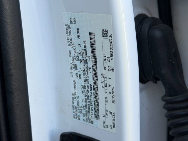 Used 2015 Ford F150 Lariat w/ Equipment Group 502A Luxury AWD/4WD image 11