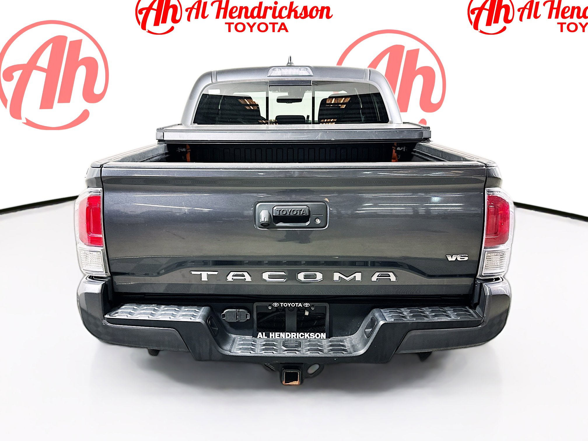 Used 2020 Toyota Tacoma TRD Sport image 4