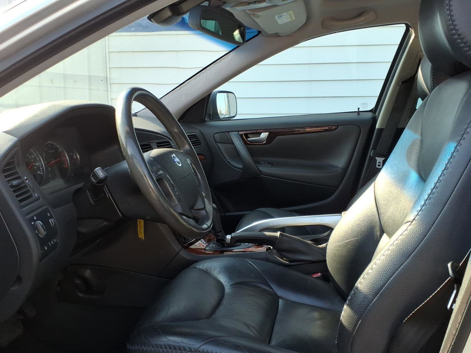 Used 2006 Volvo XC70 image 7