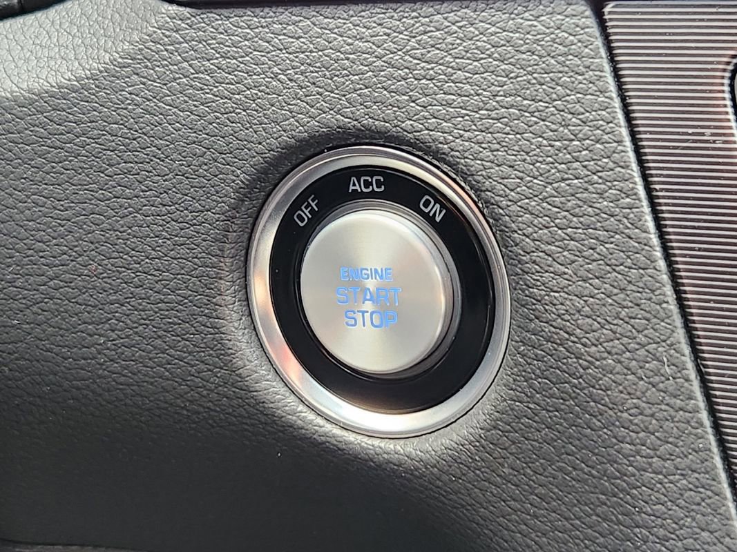 Used 2018 Genesis G80 3.3T Sport image 24