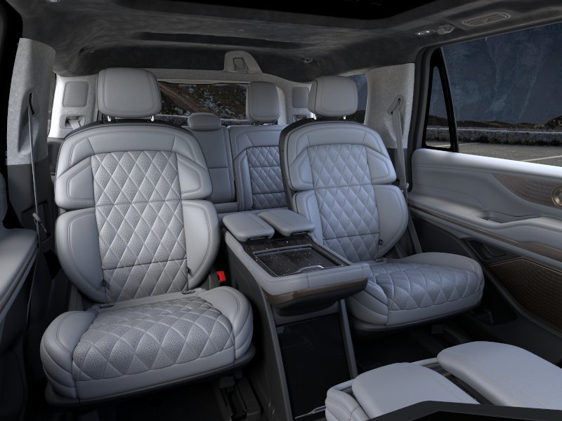 New 2026 Lincoln Navigator Black Label AWD/4WD image 11