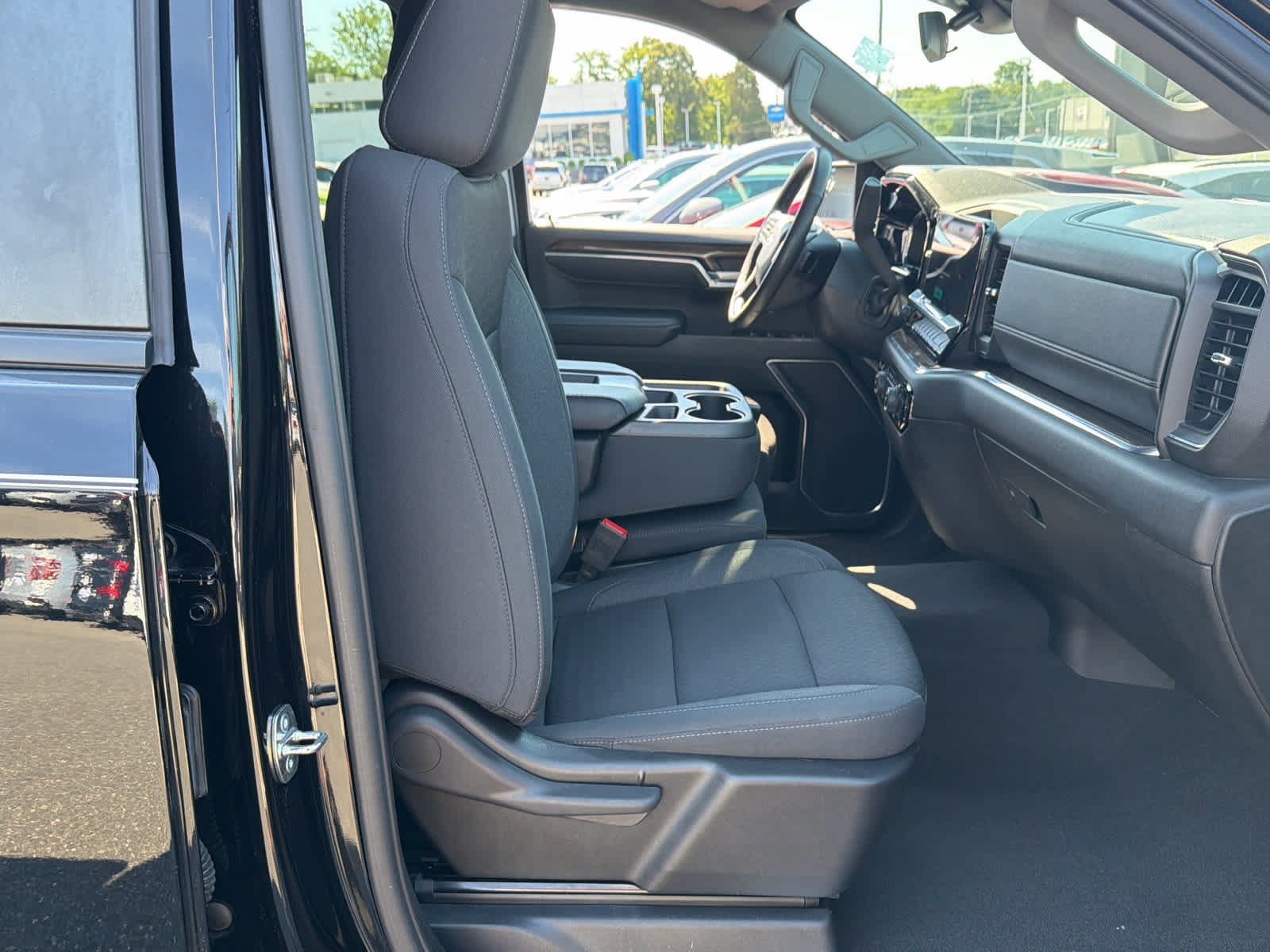 Used 2023 Chevrolet Silverado 1500 RST AWD/4WD image 21