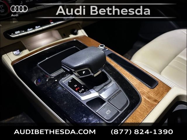 Used 2023 Audi Q5 2.0T Premium w/ Convenience Package image 23