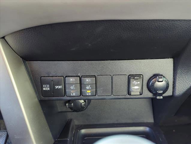 Used 2014 Toyota RAV4 Limited image 20