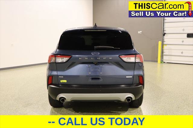 Used 2020 Ford Escape SE image 6