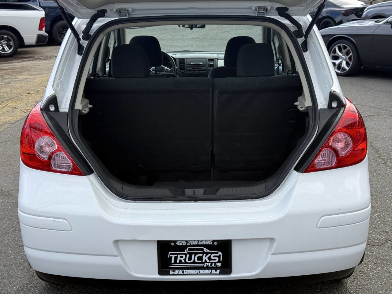 Used 2012 Nissan Versa 1.8 S w/ Plus Pkg image 28