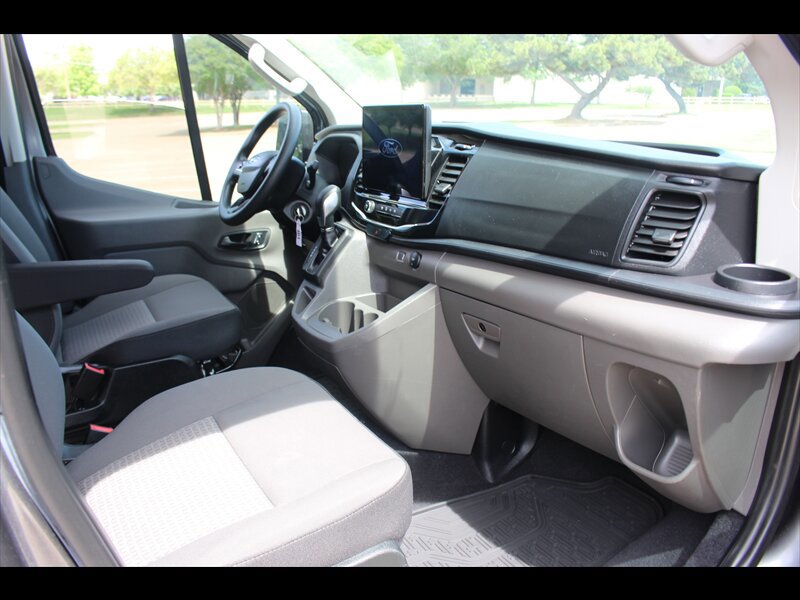 Used 2024 Ford Transit 350 XLT RWD image 14