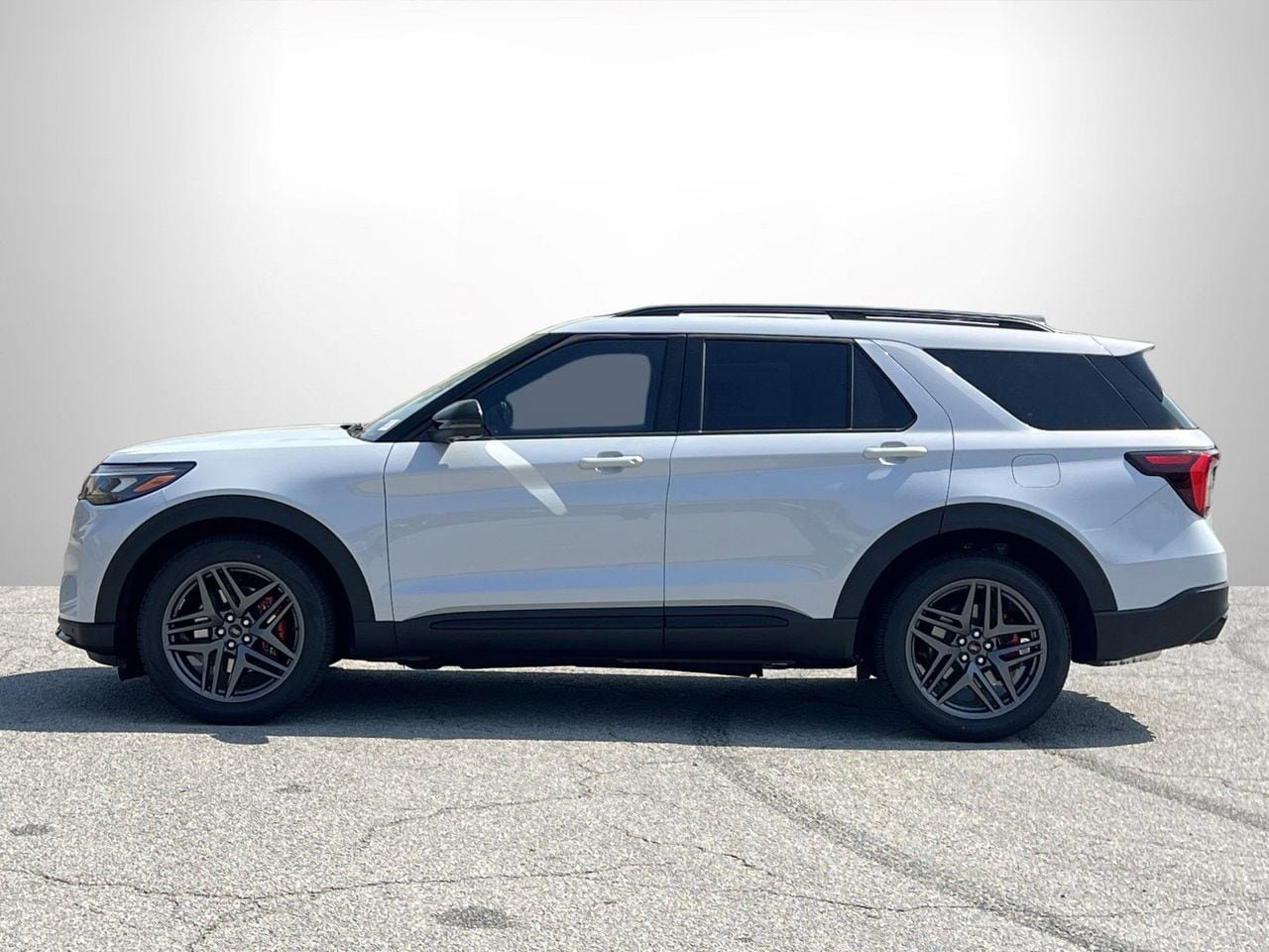 New 2026 Ford Explorer ST image 26