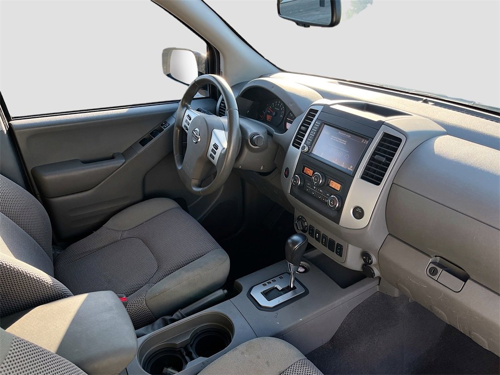 Used 2020 Nissan Frontier SV w/ Midnight Edition Floor Mats image 23