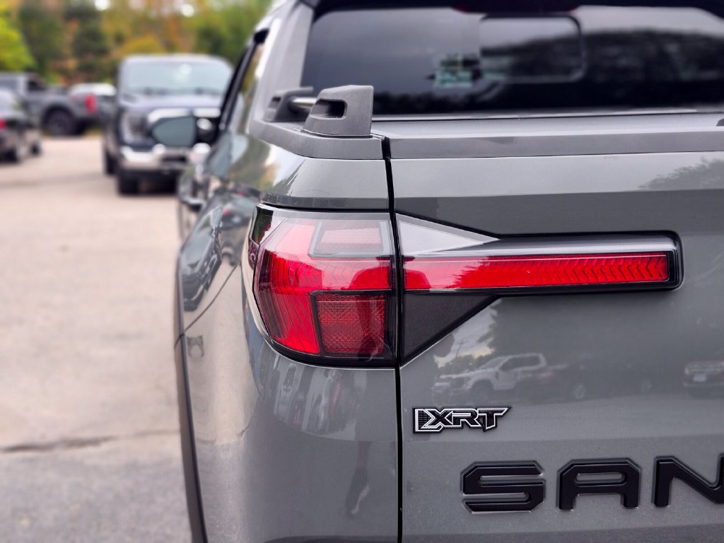 Used 2024 Hyundai Santa Cruz XRT AWD/4WD image 9
