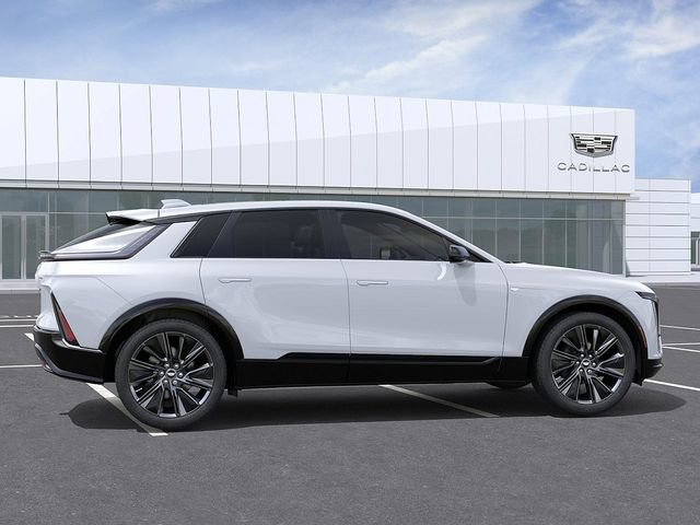New 2026 Cadillac Lyriq Signature Sport AWD/4WD image 5