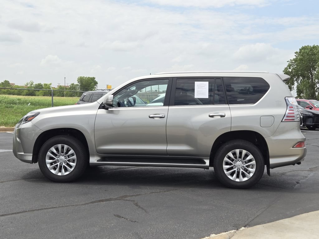 Certified 2023 Lexus GX 460 Premium w/ Premium Plus Package AWD/4WD image 4