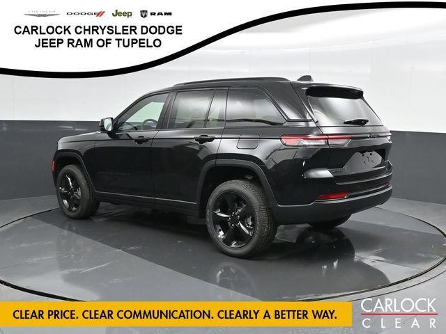 New 2025 Jeep Grand Cherokee Altitude image 4