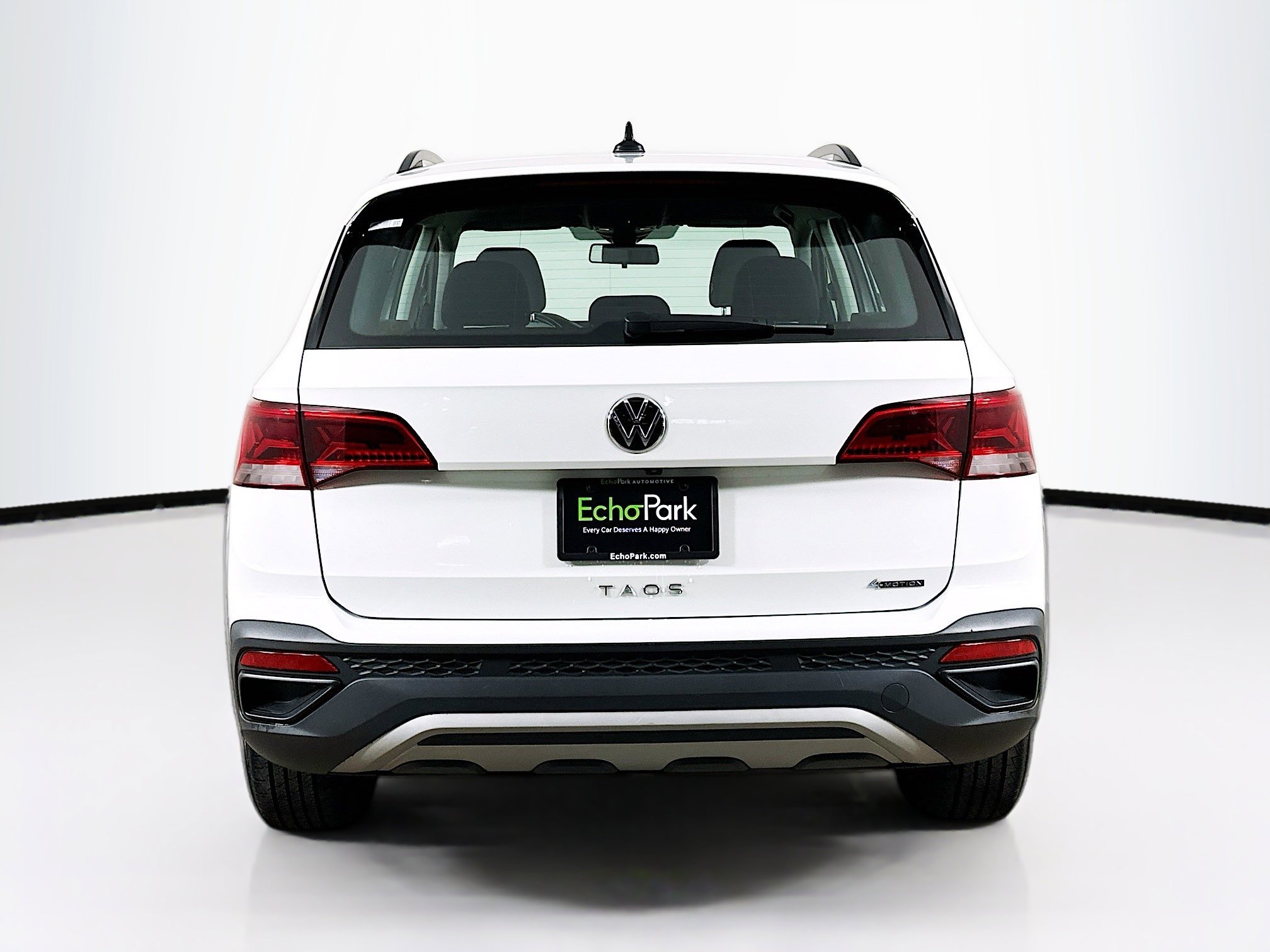 Used 2022 Volkswagen Taos S w/ IQ Drive S Package image 7