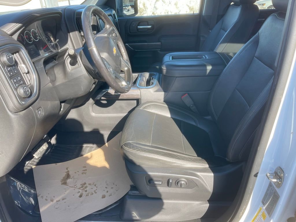 Used 2020 Chevrolet Silverado 3500 LTZ w/ LTZ Convenience Package AWD/4WD image 12