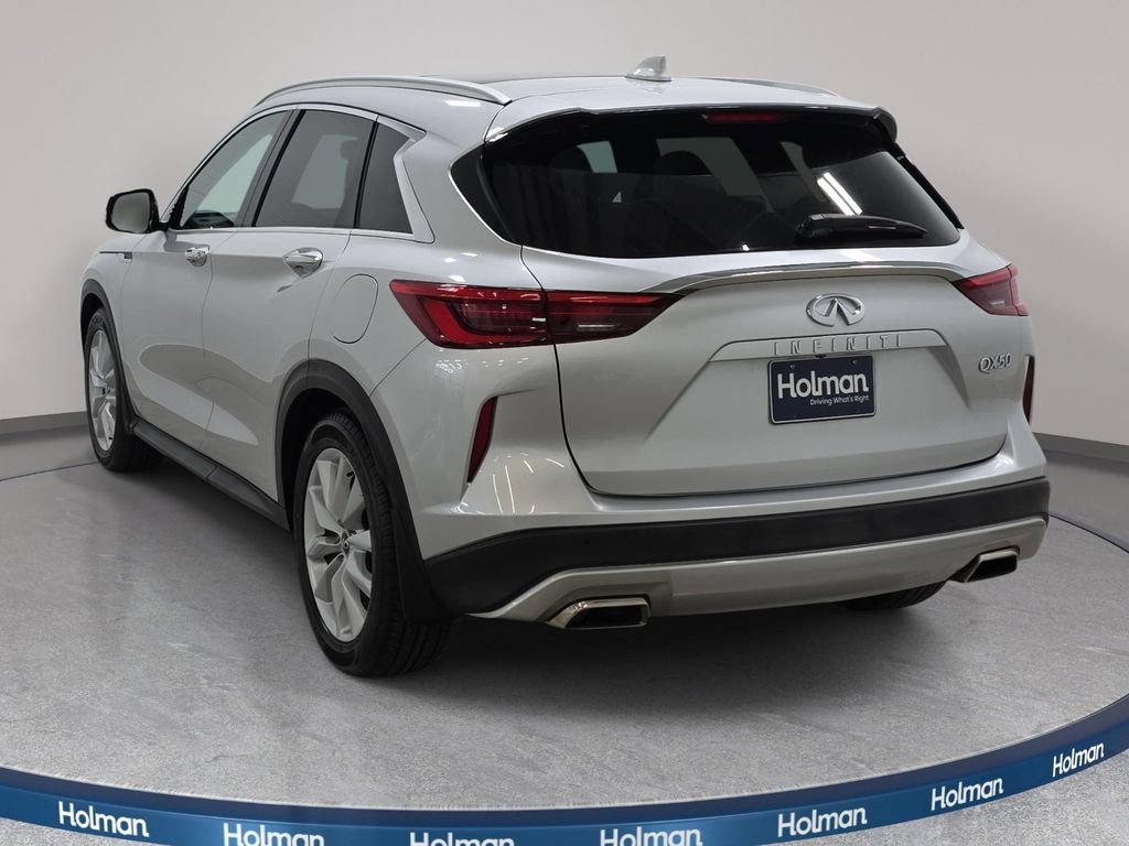 Used 2019 INFINITI QX50 Essential w/ Premium Heat Package AWD/4WD image 7